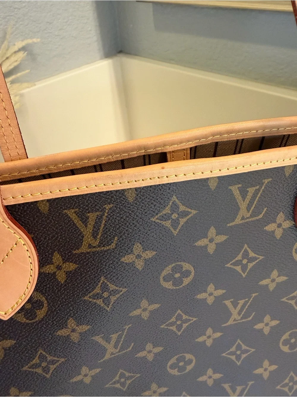 🎀 LOUIS VUITTON Monogram Canvas Neverfull MM NM Bag